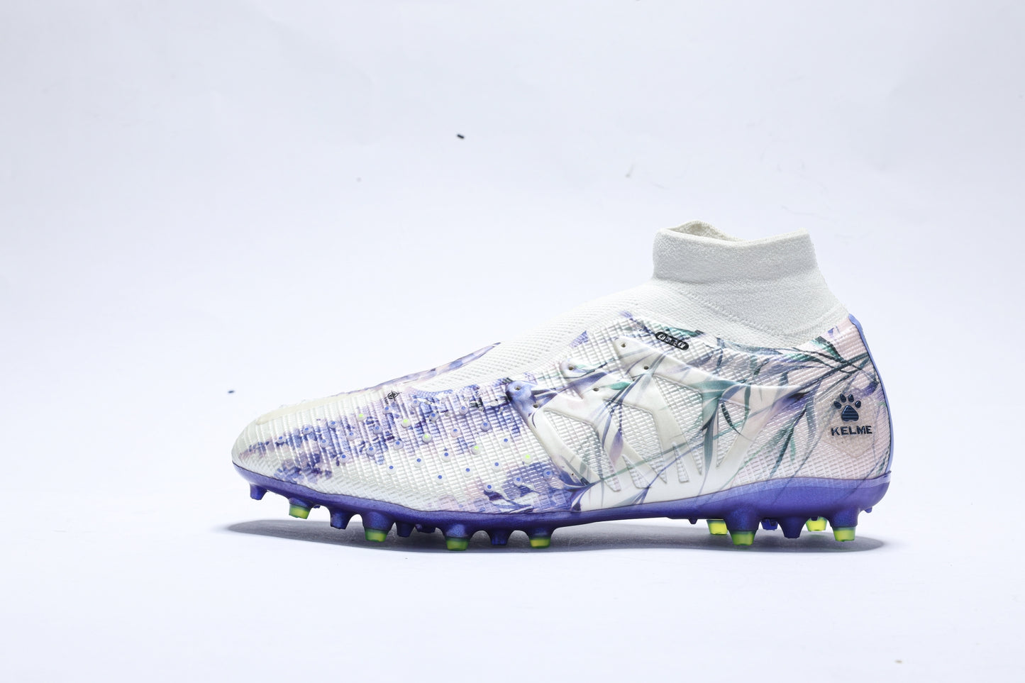 Kelme Men's Command-And-Control Type Soccer Shoes (MG) | Model 9421ZX1222-Kelme USA