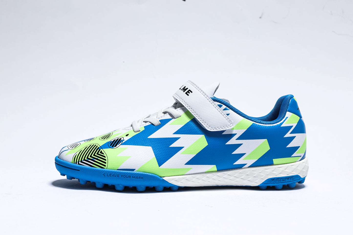 Kelme Kids' Soccer Shoes (TF) | Model 8431ZX3776-Kelme USA