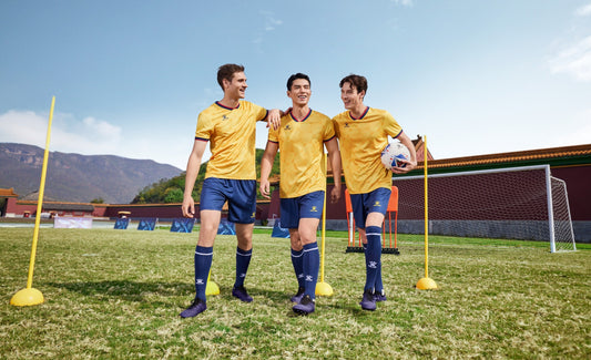 College Soccer Recruiting Guide 2026 | Gear, Showcases: What Coaches Notice