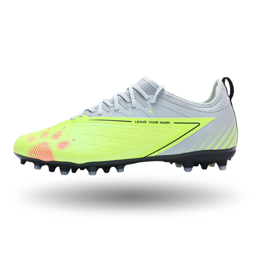Botas de fútbol Kelme para hombre (MG): Ajuste preciso, tecnología profesional | 8422ZX1609