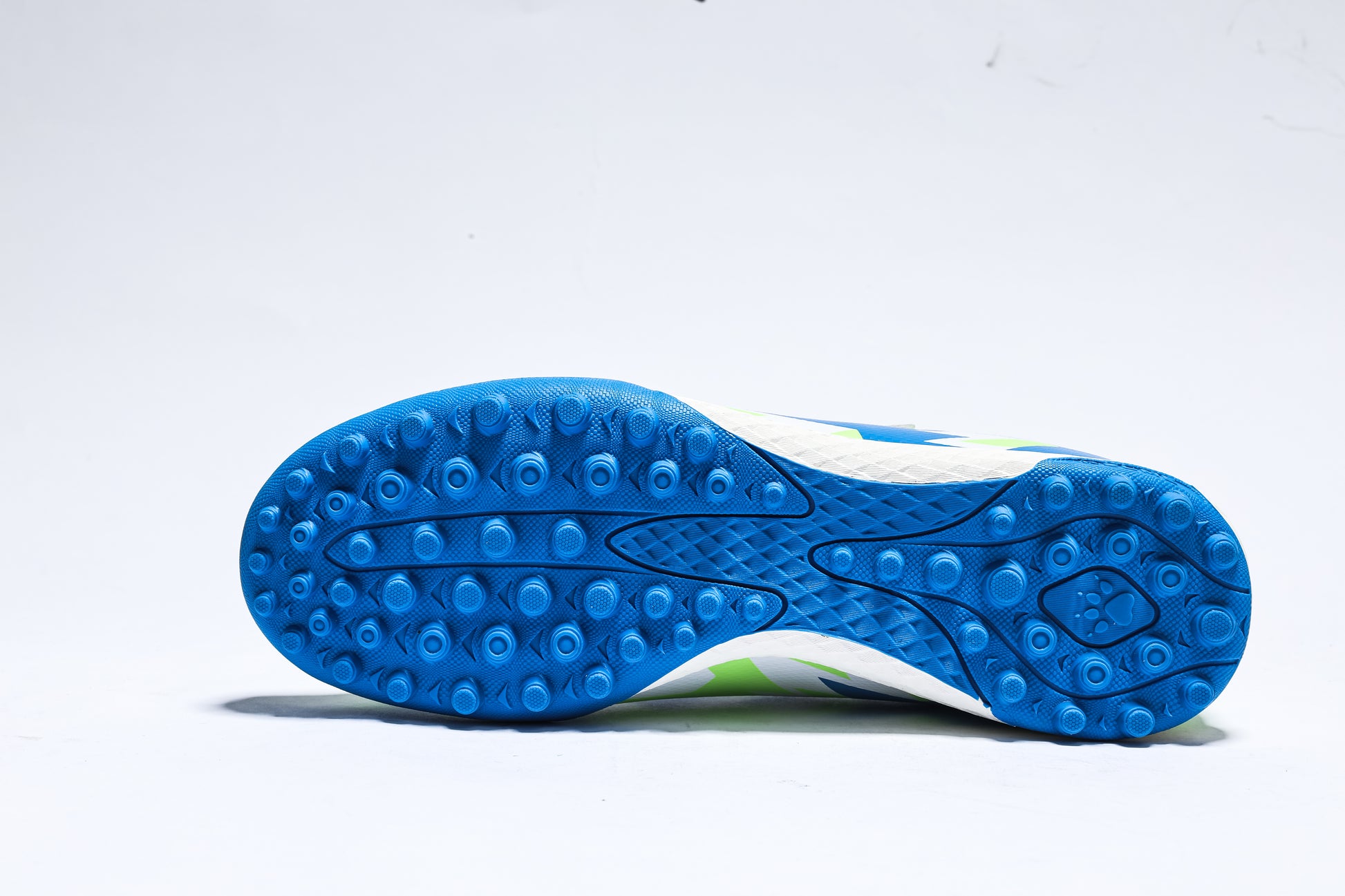 Kelme Kids' Soccer Shoes (TF) | Model 8431ZX3776-Kelme USA