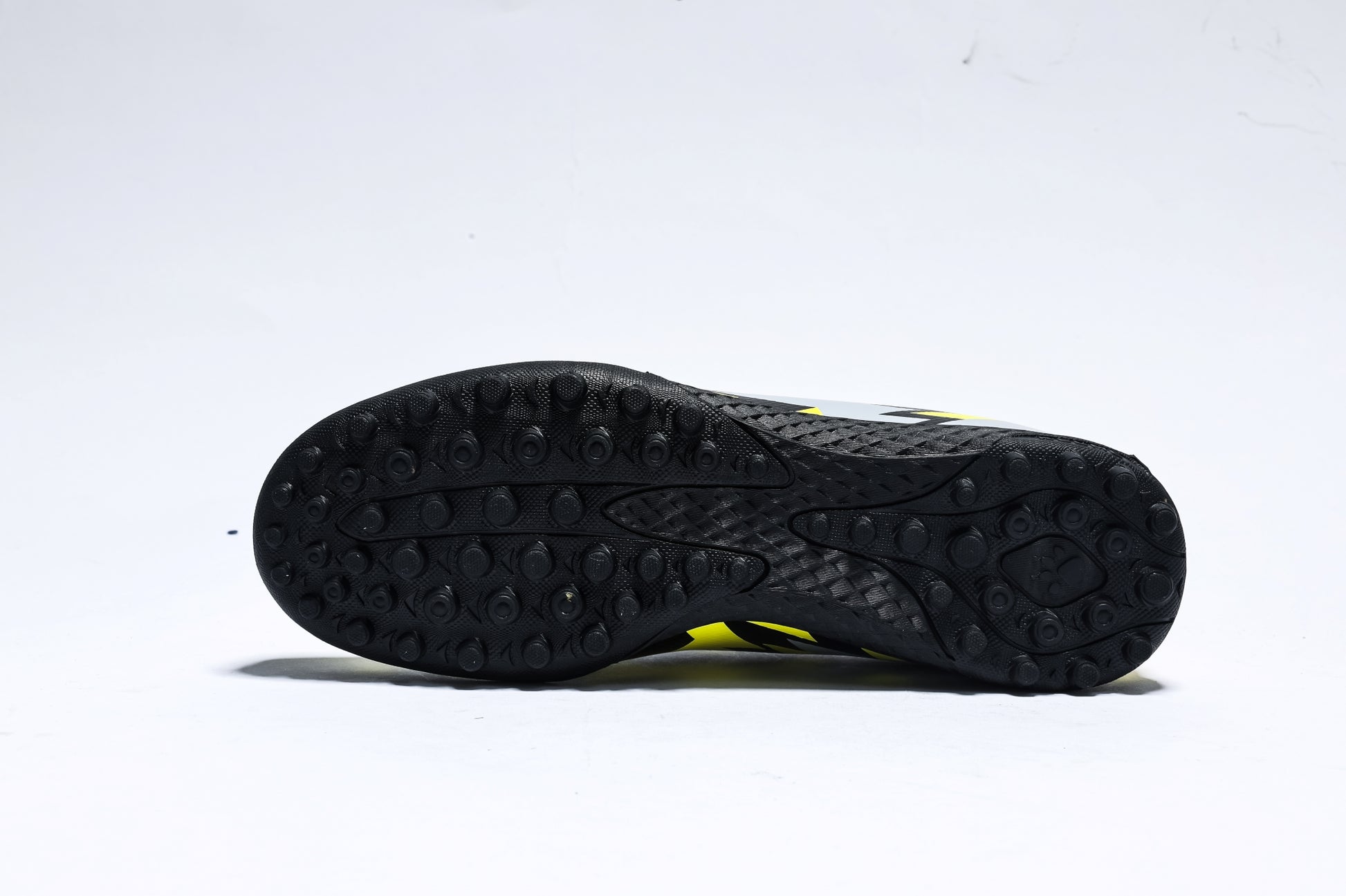Kelme Kids' Soccer Shoes (TF) | Model 8431ZX3776-Kelme USA