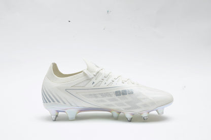 Kelme Men's Speed-Oriented Soccer Shoes (SG) | Model 8431ZX1233-Kelme USA