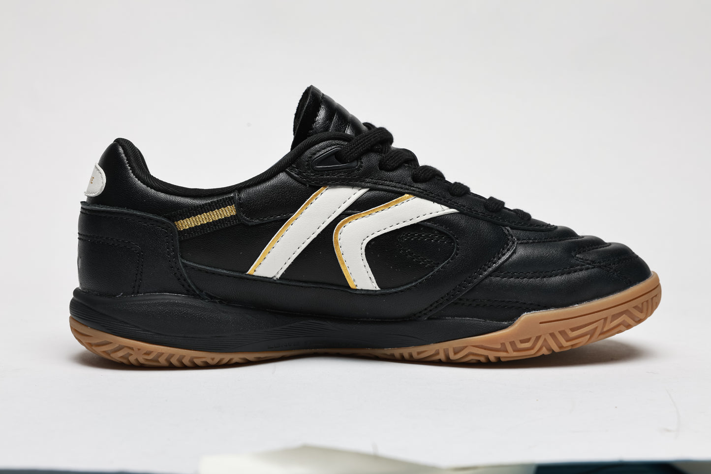 Kelme Men & Women Futsal Shoes (IN) | Calfskin Indoor Soccer Shoes -8521zx5338