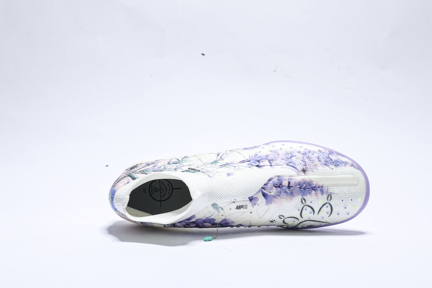 Kelme Men's Command-And-Control Type Soccer Shoes (TF) | Model 9421ZX1225-Kelme USA