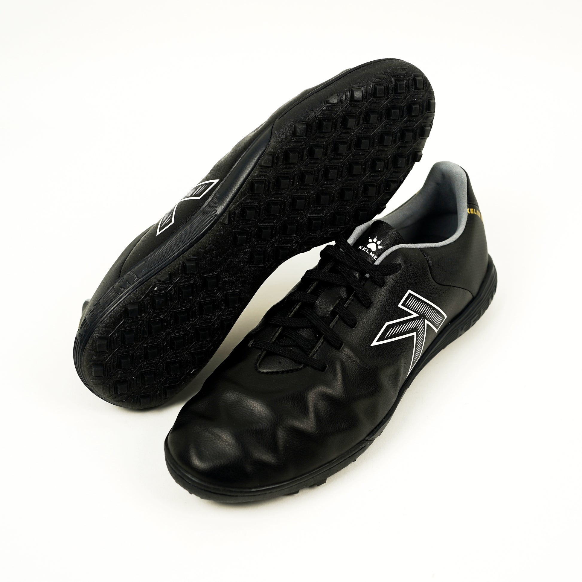 Kelme Men's Soccer Shoes(TF) | Model 8312ZX1261-Kelme USA