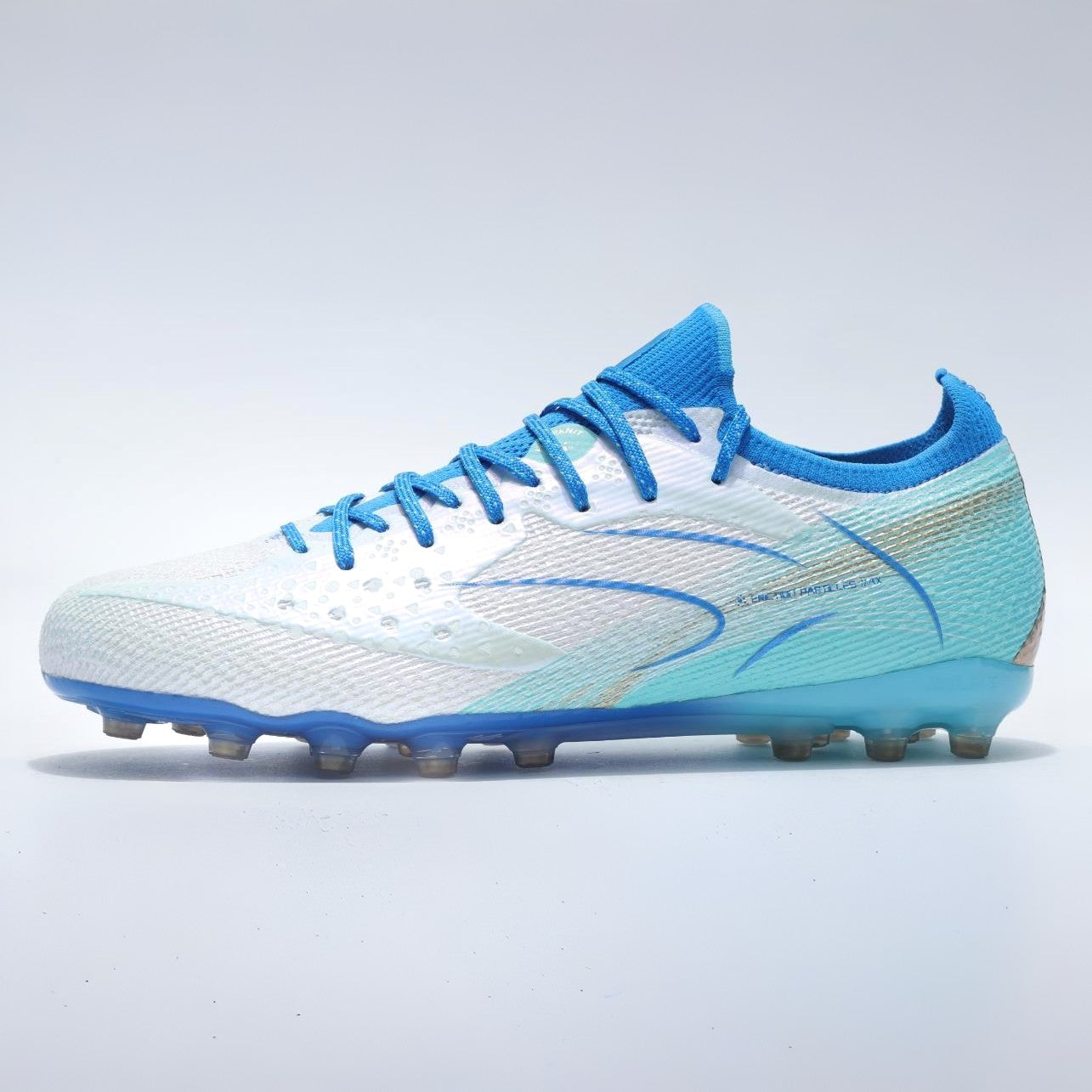 Kelme FLASH 6.0.4 Control Soccer Cleats (MG)