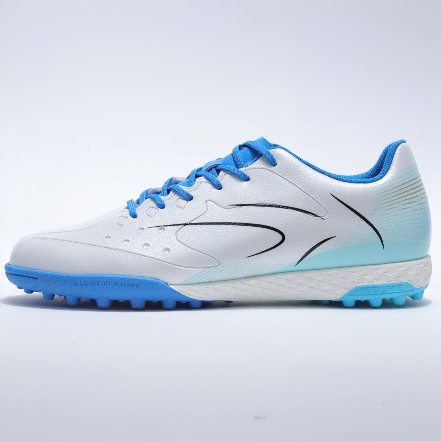 Kelme V-MACH 3.0.4 Speed Soccer Cleats (TF)