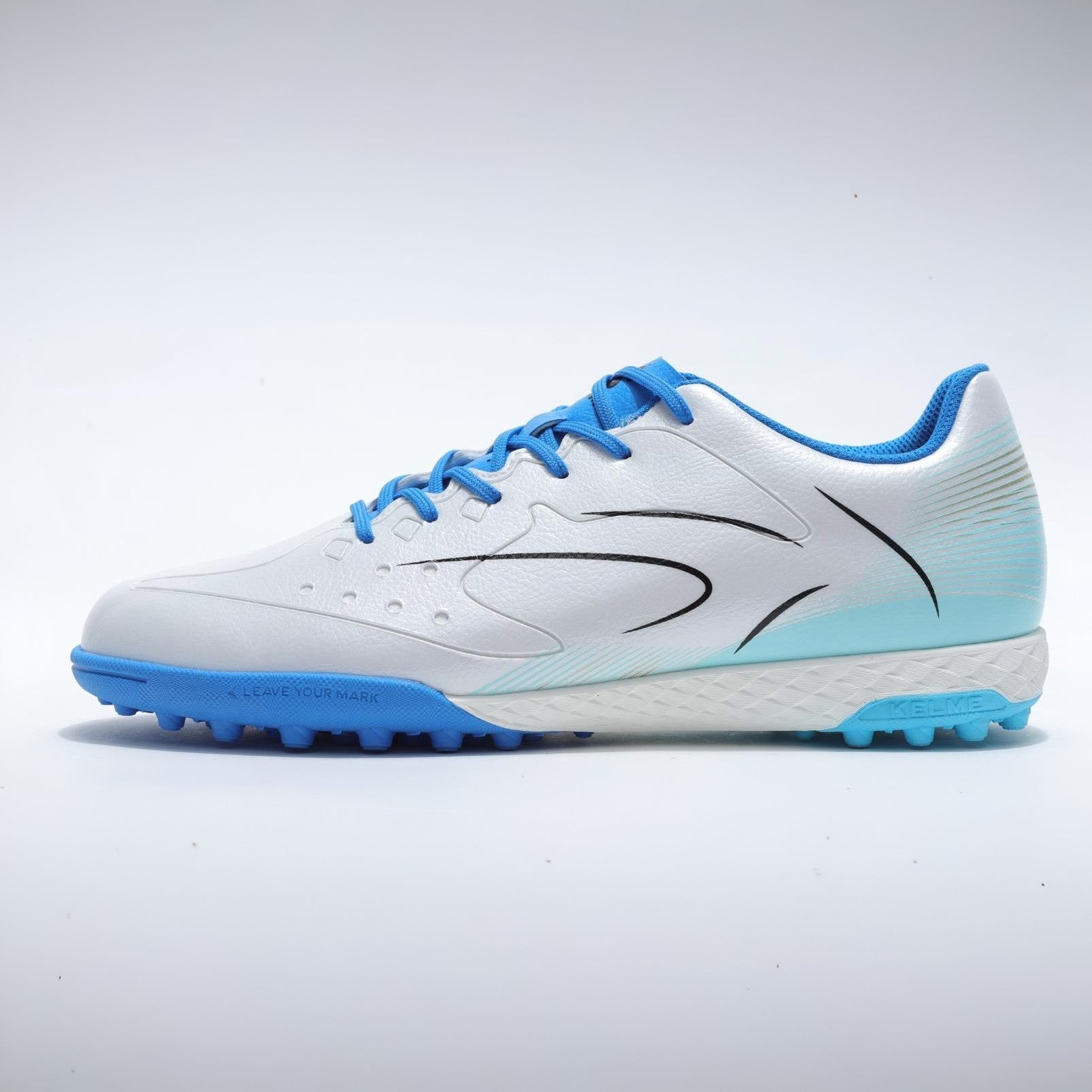 Kelme V-MACH 3.0.4 MG Kids Soccer Cleats – 8621ZX3409 – Kelme