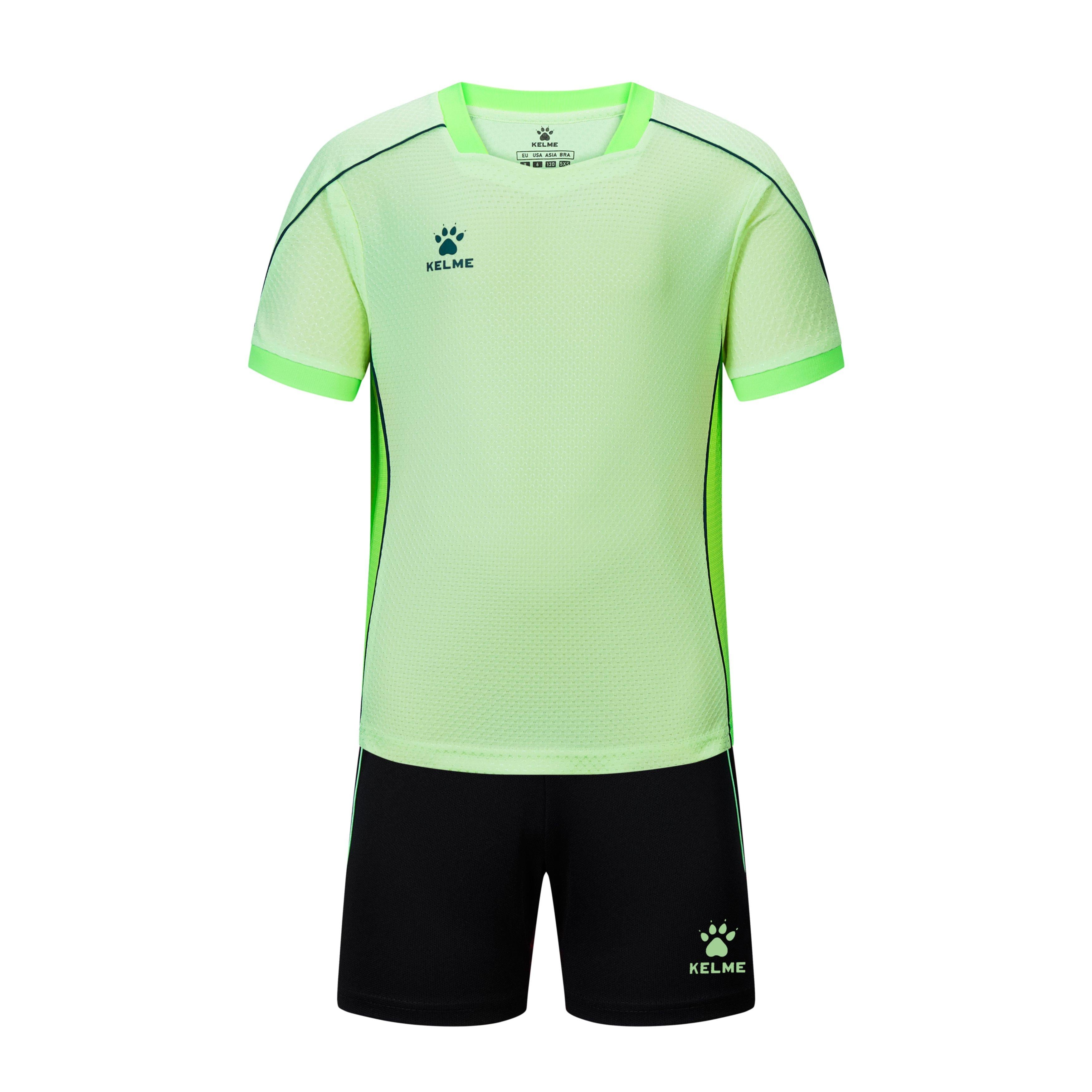 KELME Kids' Short-Sleeve Soccer Set