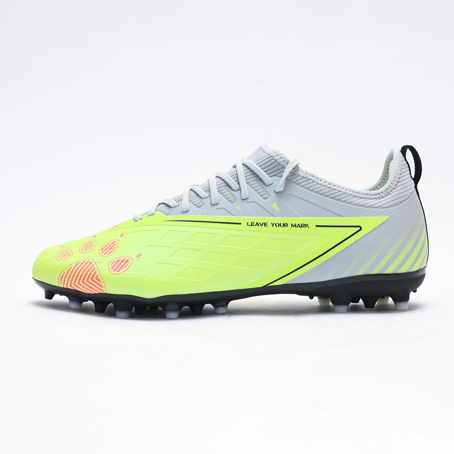 Kelme Men's Soccer Shoes(MG) - Model 8422ZX1609