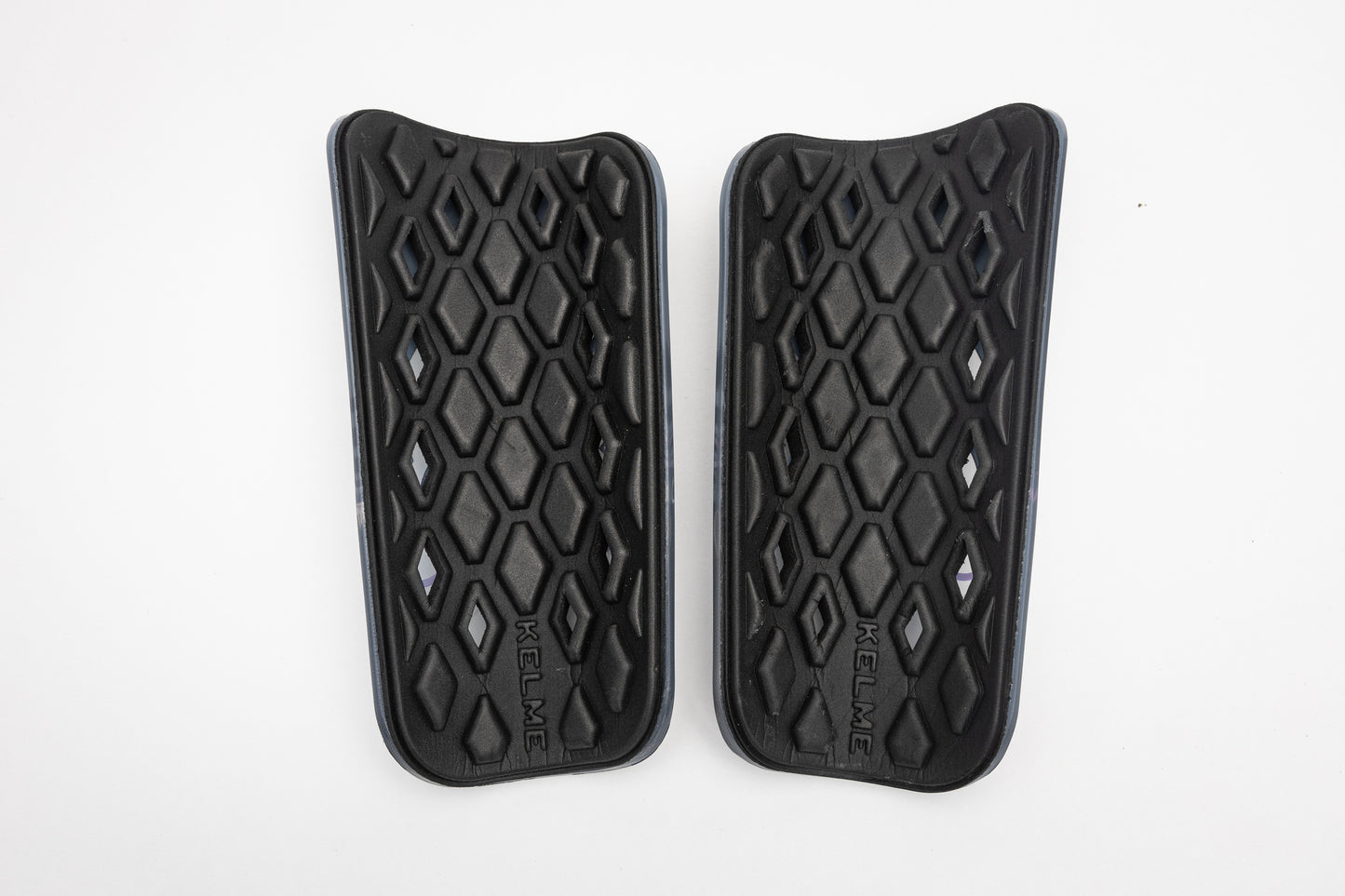 Kelme Shin Guard - Model 8301HJ5012