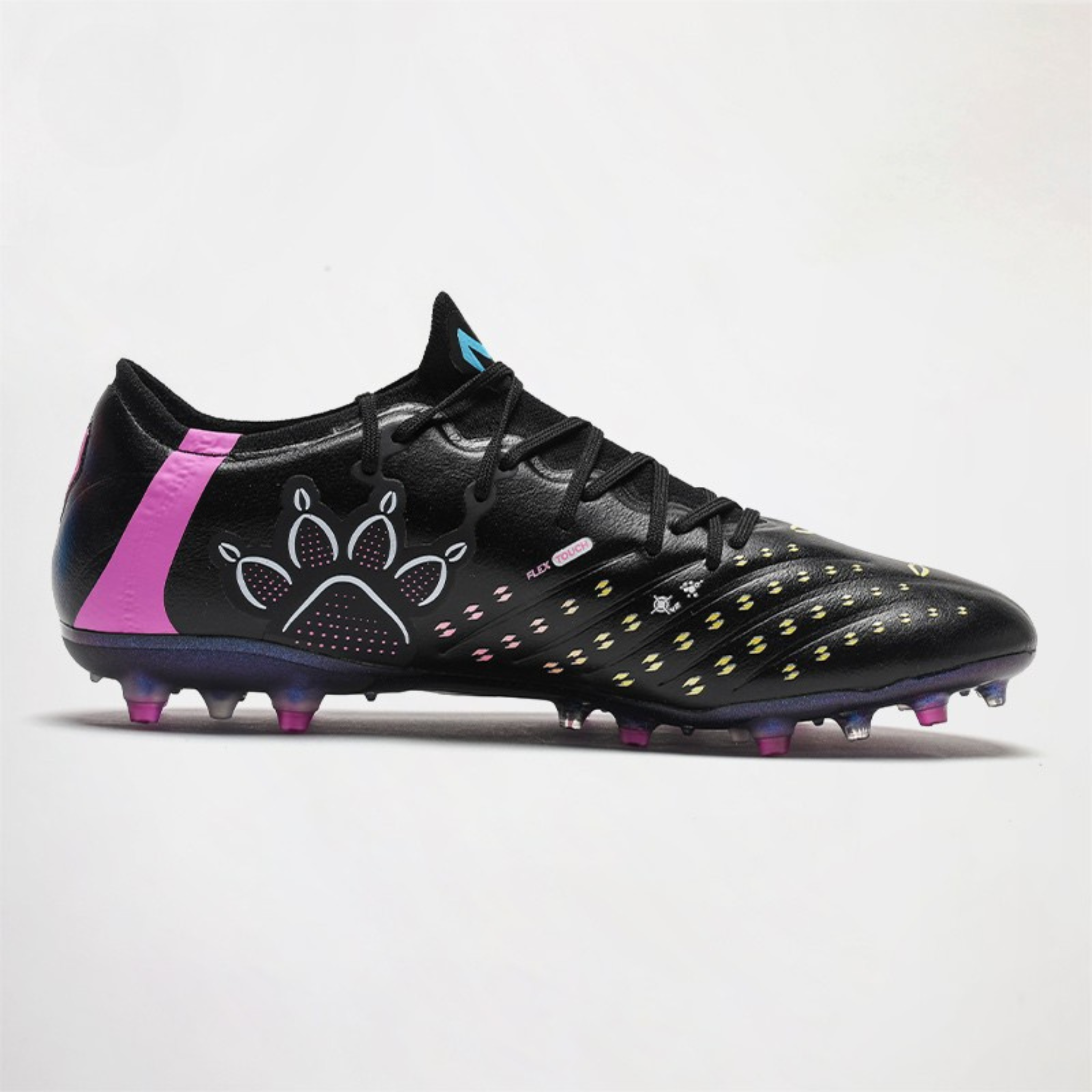 Buy Kelme Men's Soccer Shoes (MG) | Synthetic Leather & Flyknit Upper Black / 10 Buy Kelme Men's Soccer Shoes (MG) | Synthetic Leather & Flyknit Upper Black / 10