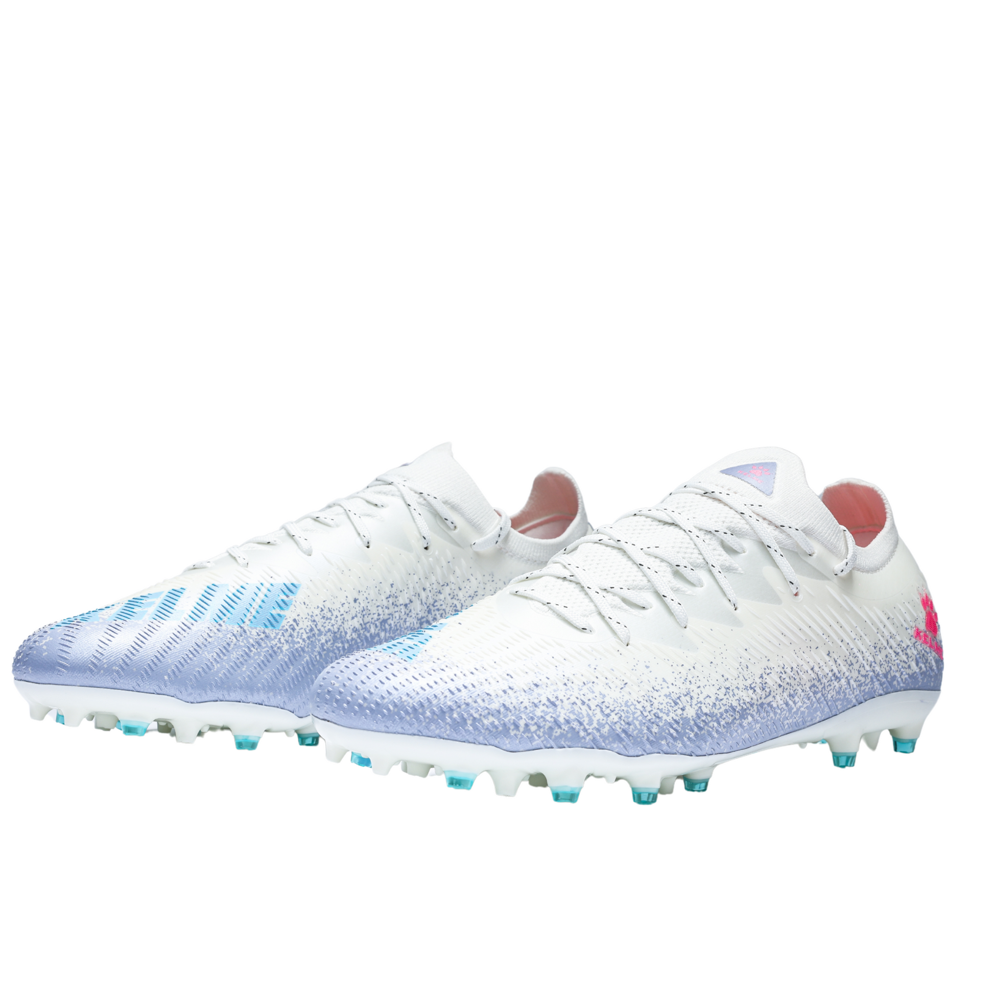 Kelme Tele-Operated Soccer Shoes | Flyknit, Friction Tech
