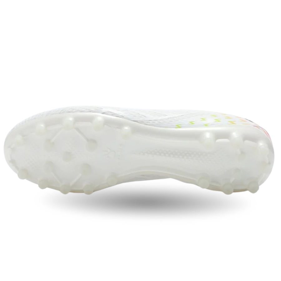 MOMENTUM 1.0.2 - Kelme Soccer Shoes (MG) | Lightweight TPU & Heel Support | 8332ZX1446-Kelme USA