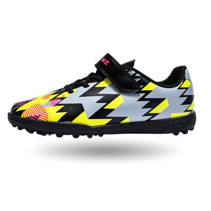 Botas de fútbol Kelme para niños (TF) | Exterior sintético, cierre de velcro y plantilla de PU | 8431ZX3776