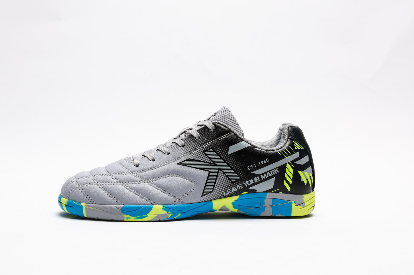 Kelme Men’s Futsal Shoes | Model 7531ZX1071