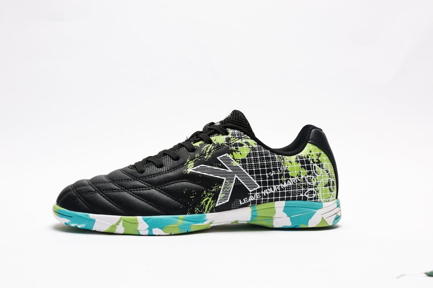 Kelme Men’s Futsal Shoes | Model 7531ZX1071